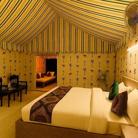 Jaisalmer Sand Dunes Luxury Camp And Resort Exteriör bild