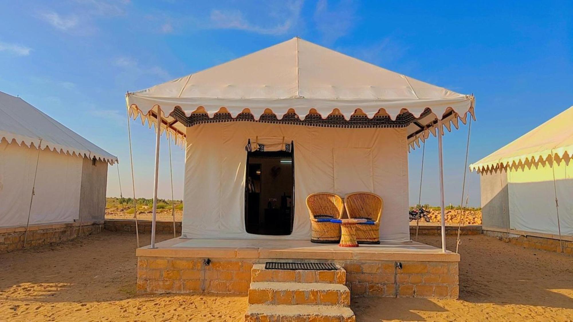 Jaisalmer Sand Dunes Luxury Camp And Resort Exteriör bild