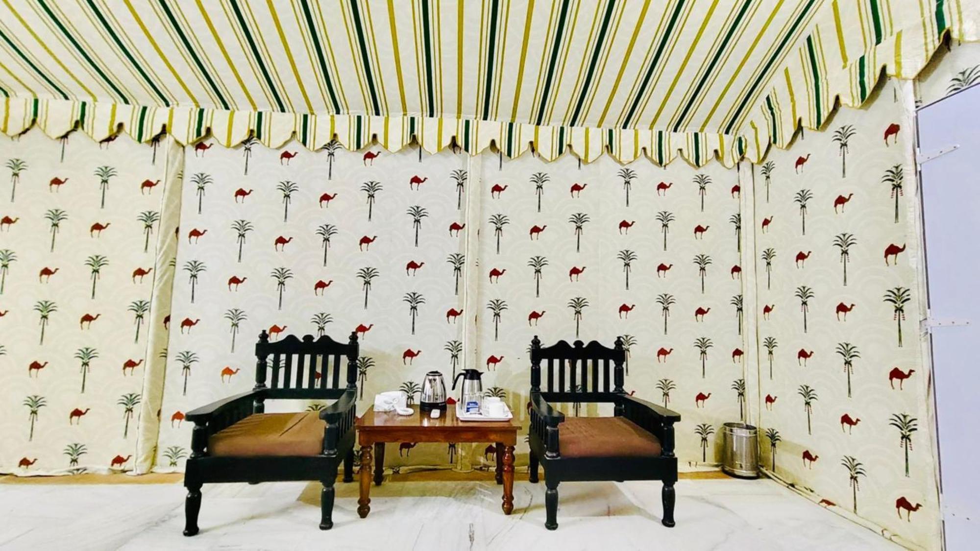 Jaisalmer Sand Dunes Luxury Camp And Resort Exteriör bild