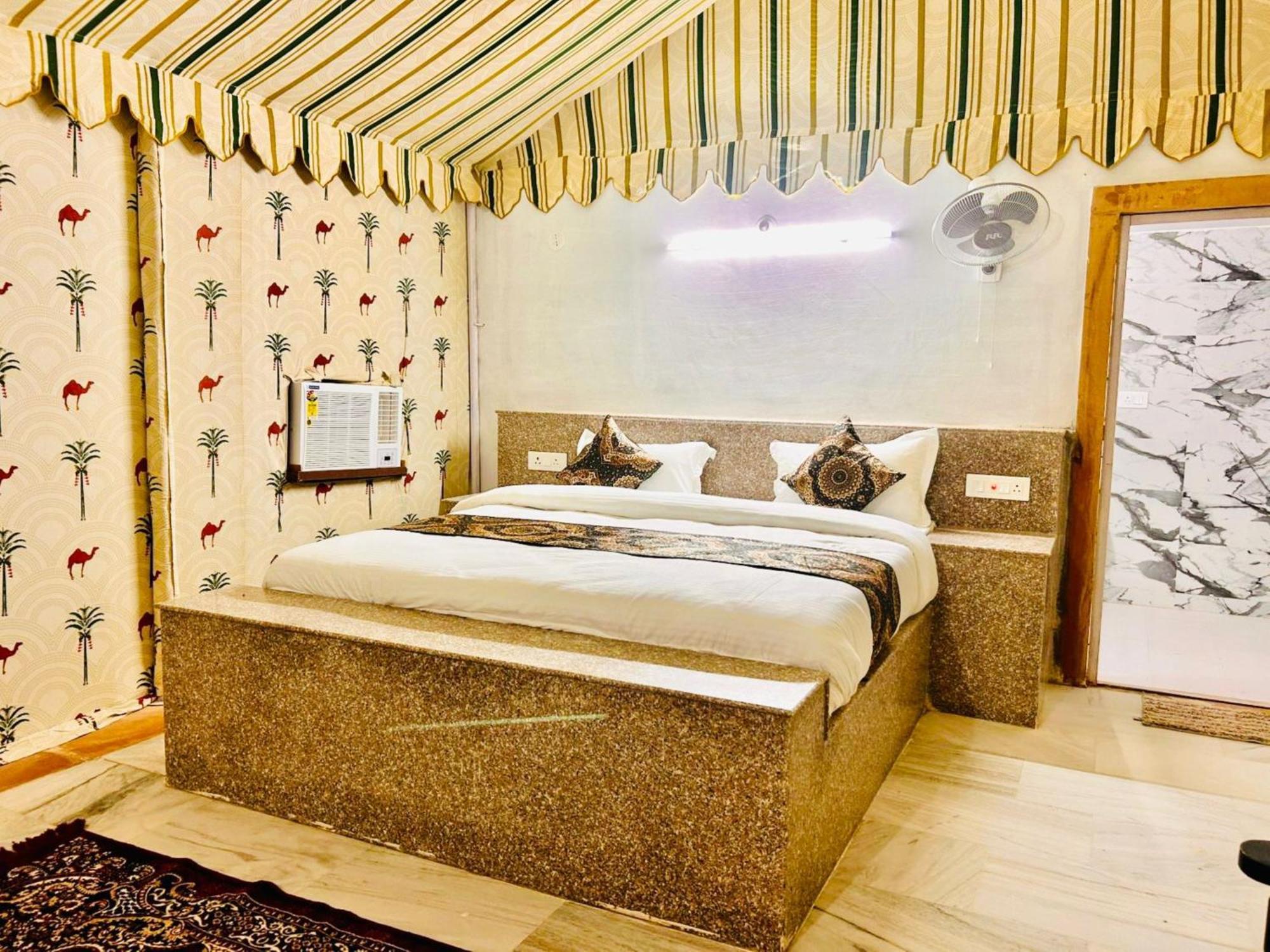 Jaisalmer Sand Dunes Luxury Camp And Resort Exteriör bild