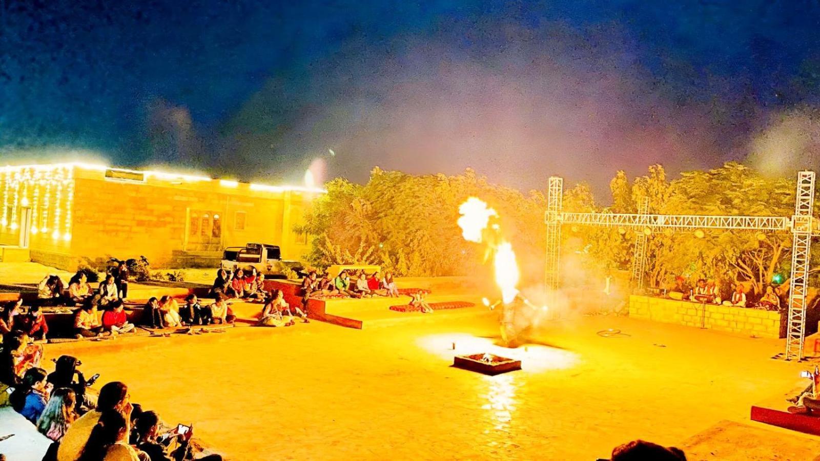 Jaisalmer Sand Dunes Luxury Camp And Resort Exteriör bild
