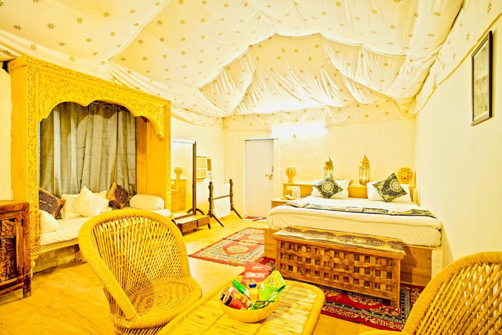 Jaisalmer Sand Dunes Luxury Camp And Resort Exteriör bild